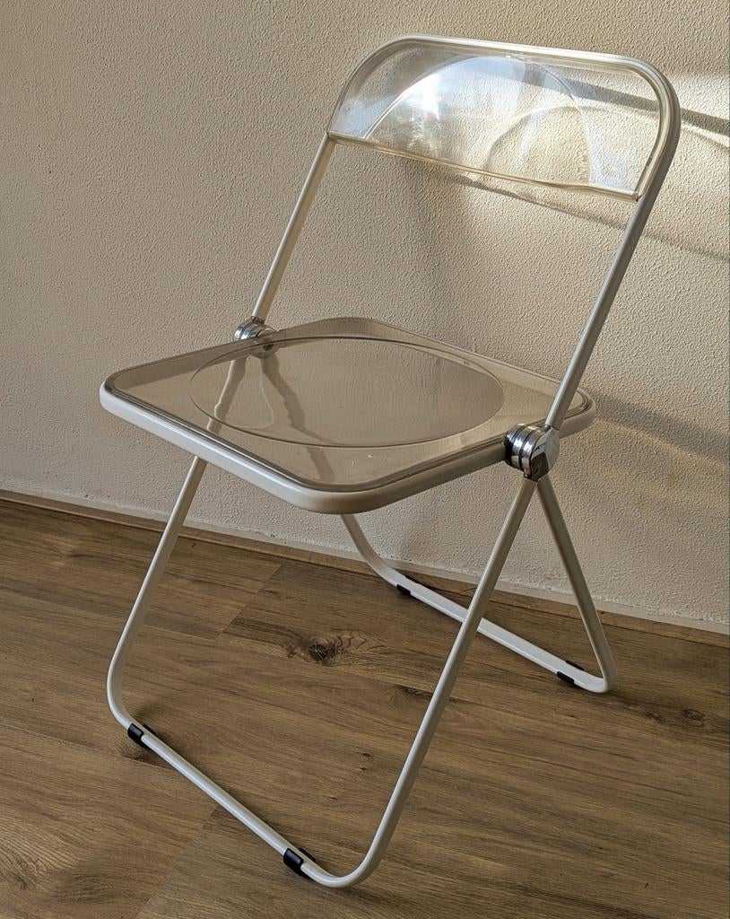 Giancarlo Piretti Plia vouwstoel Castelli / Folding chair, Huis en Inrichting, Stoelen, Ophalen, Gebruikt, Wit, Eén