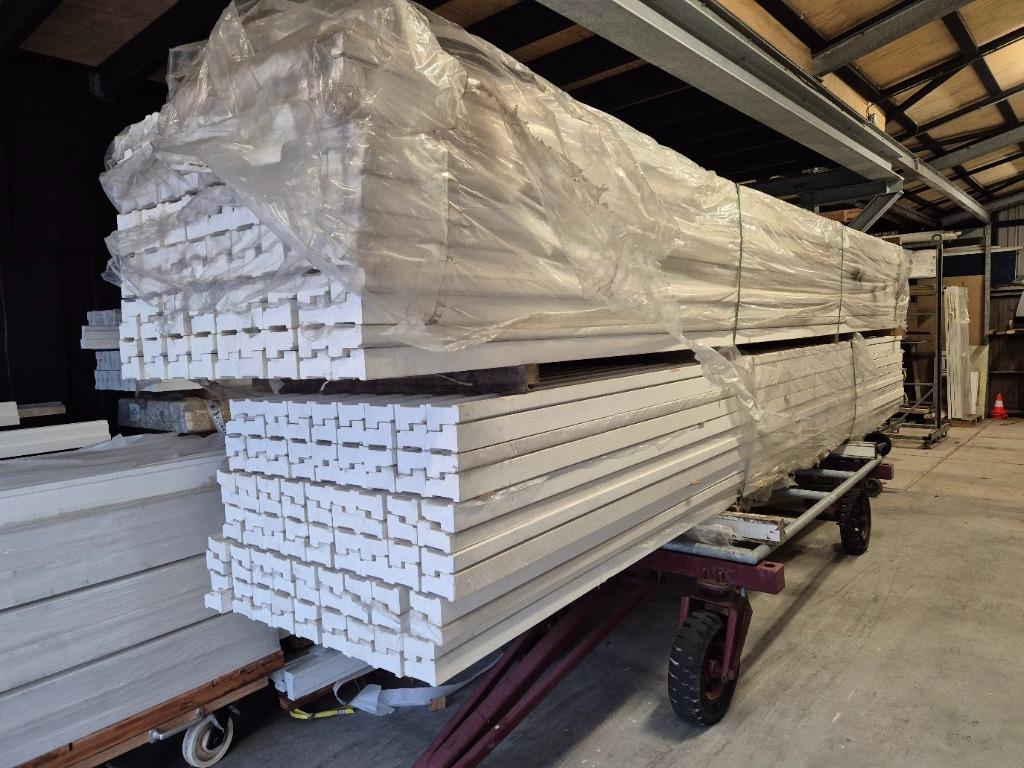Kozijnhout A stijlen, 66x110x 5900mm