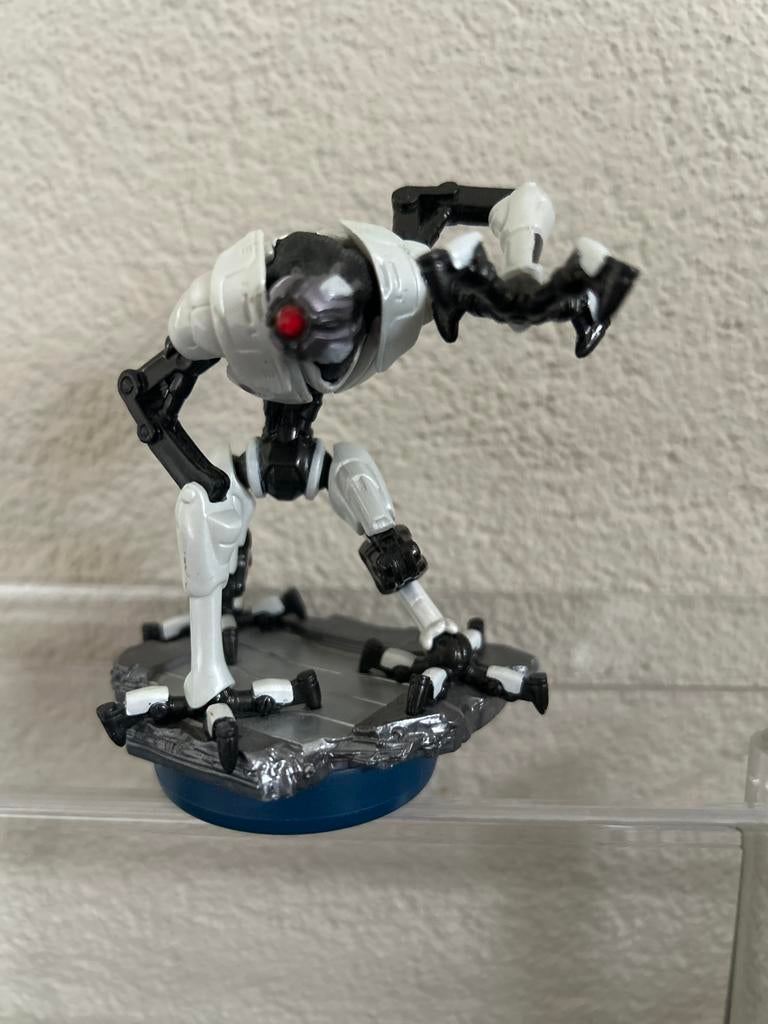 E.M.M.I. Amiibo - Metroid Dread, Avontuur en Actie, 1 speler, Ophalen of Verzenden, Zo goed als nieuw