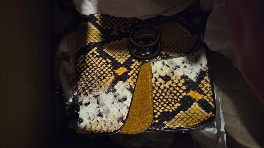 Charm, Eén persoon, Cadeaubon