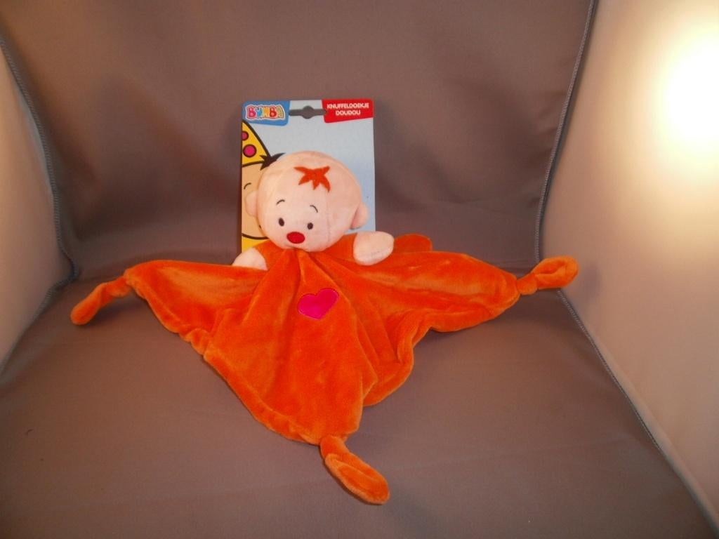 balibu studio 100 van bumba oranje met roze hartje velours, Kinderen en Baby's, Speelgoed | Knuffels en Pluche, Ophalen of Verzenden