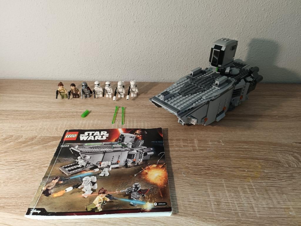 75103 LEGO Star Wars First Order Transporter, Ophalen of Verzenden, Zo goed als nieuw, Complete set, Lego