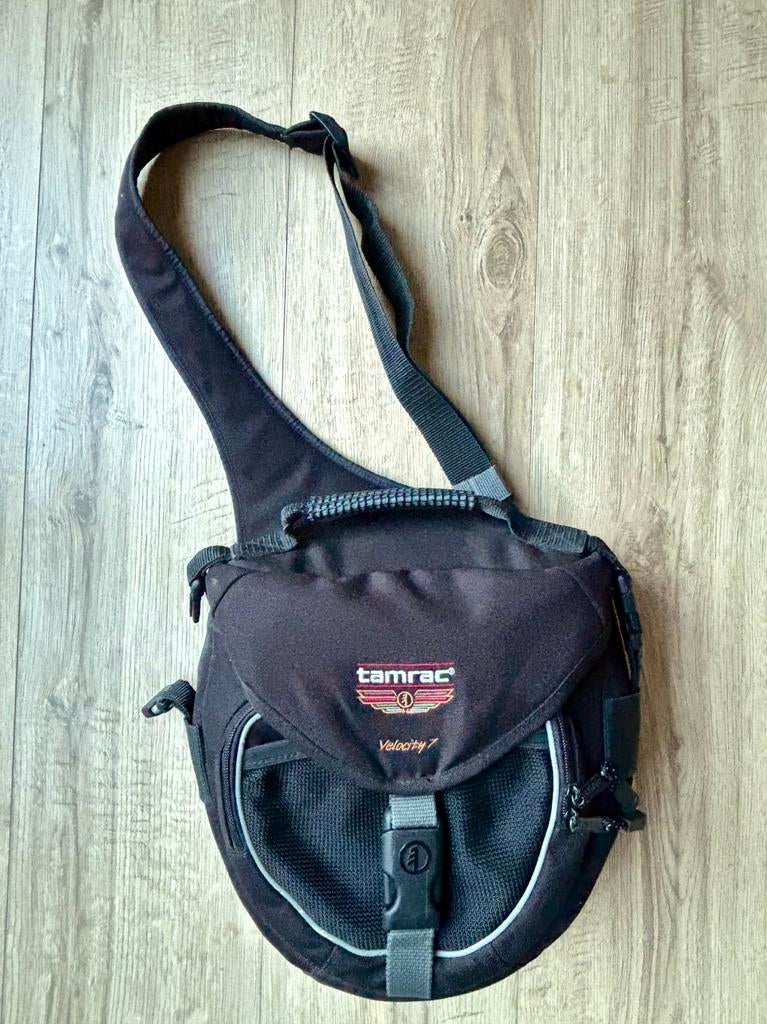Tamrac Velocity 7 sling cameratas, Ophalen of Verzenden, Zo goed als nieuw, Schoudertas, Overige merken