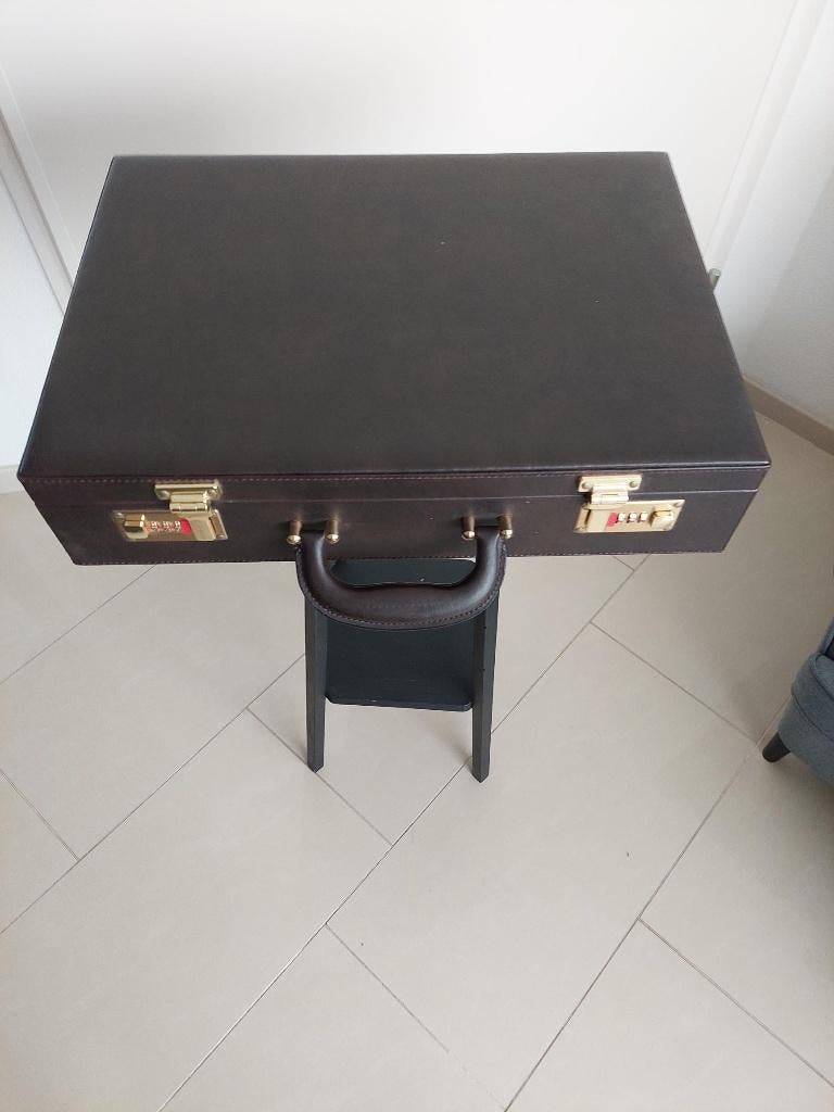 Aktekoffer, Sieraden, Tassen en Uiterlijk, Koffers, Ophalen, Minder dan 35 cm, Nieuw, Slot