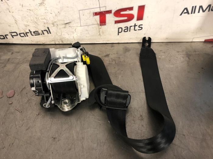 Veiligheidsgordel rechts-voor van een Volkswagen Golf, Gebruikt, -, Volkswagen, -