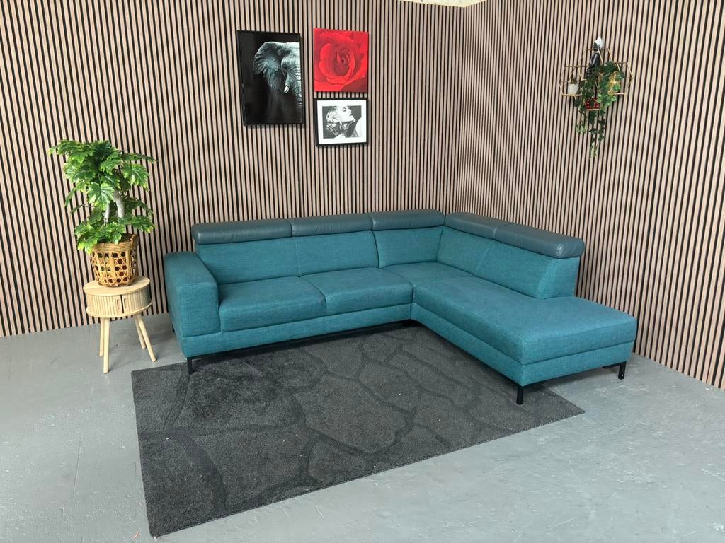 GRATIS LEVERING Montel Tosca Hoekbank 255x210 GEREINIGD