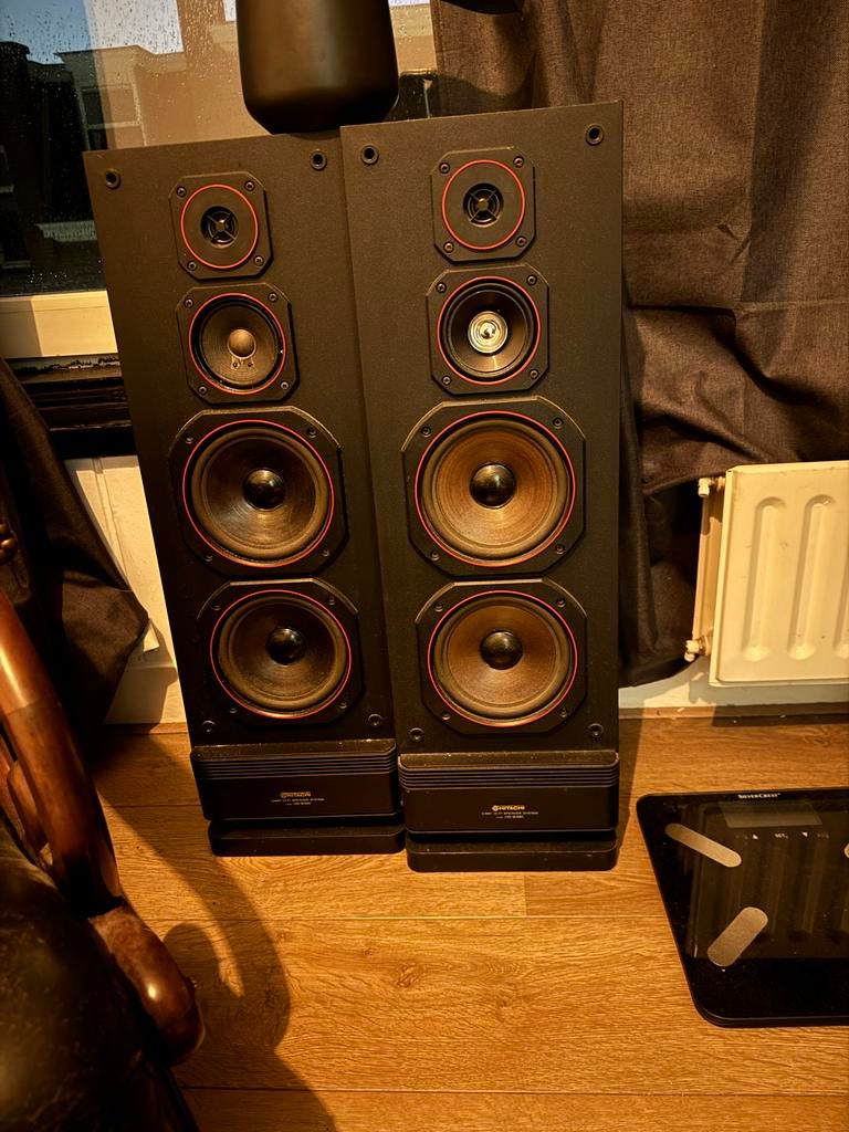 Vintage Hitachi Luidsprekers, Audio, Tv en Foto, Overige merken, Gebruikt, Ophalen of Verzenden, Minder dan 60 watt