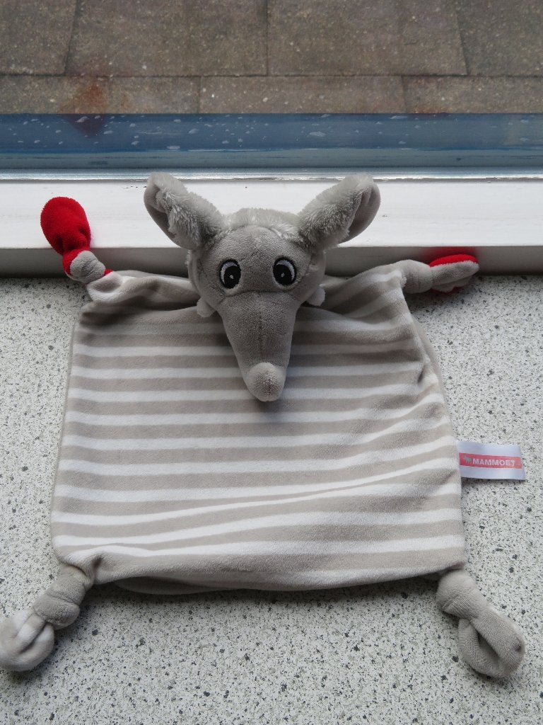 Knuffeldoek olifant van MAMMOET grijs wit gestreept rode, Ophalen of Verzenden, Zo goed als nieuw, Olifant, Wasbaar