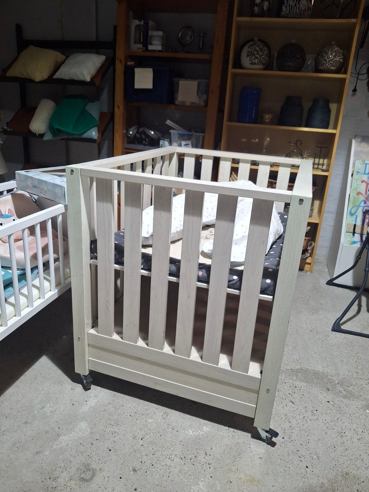 Mooie box, Kinderen en Baby's, Boxen, Ophalen, Gebruikt, Rechthoekig, Wieltjes