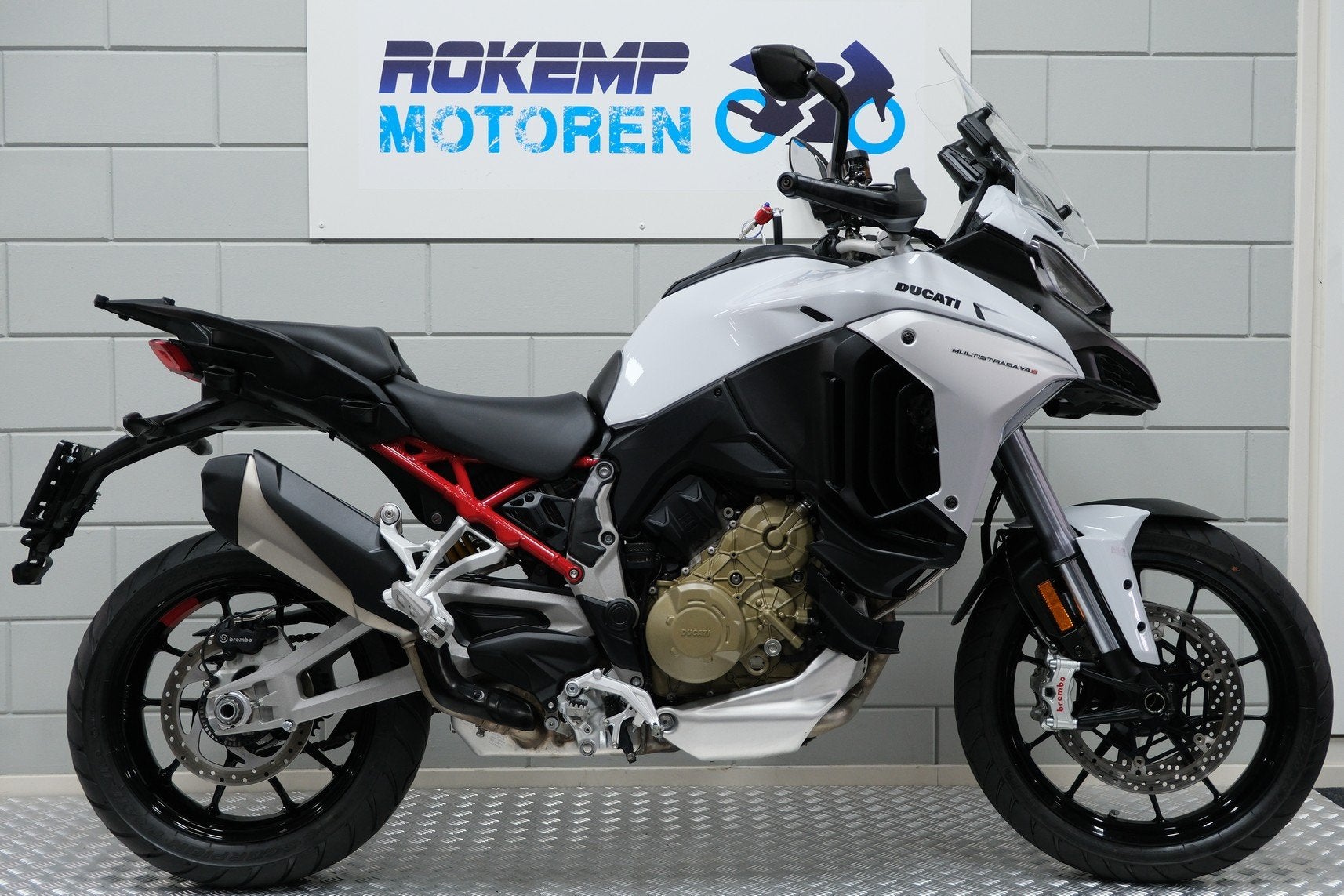 Ducati MULTISTRADA V4 S ABS/ RADAR (bj 2021), Info@ducatie.fr, Toermotor, Ducati Benelux B.V., Orves 390
92700  COLOMBES, FR