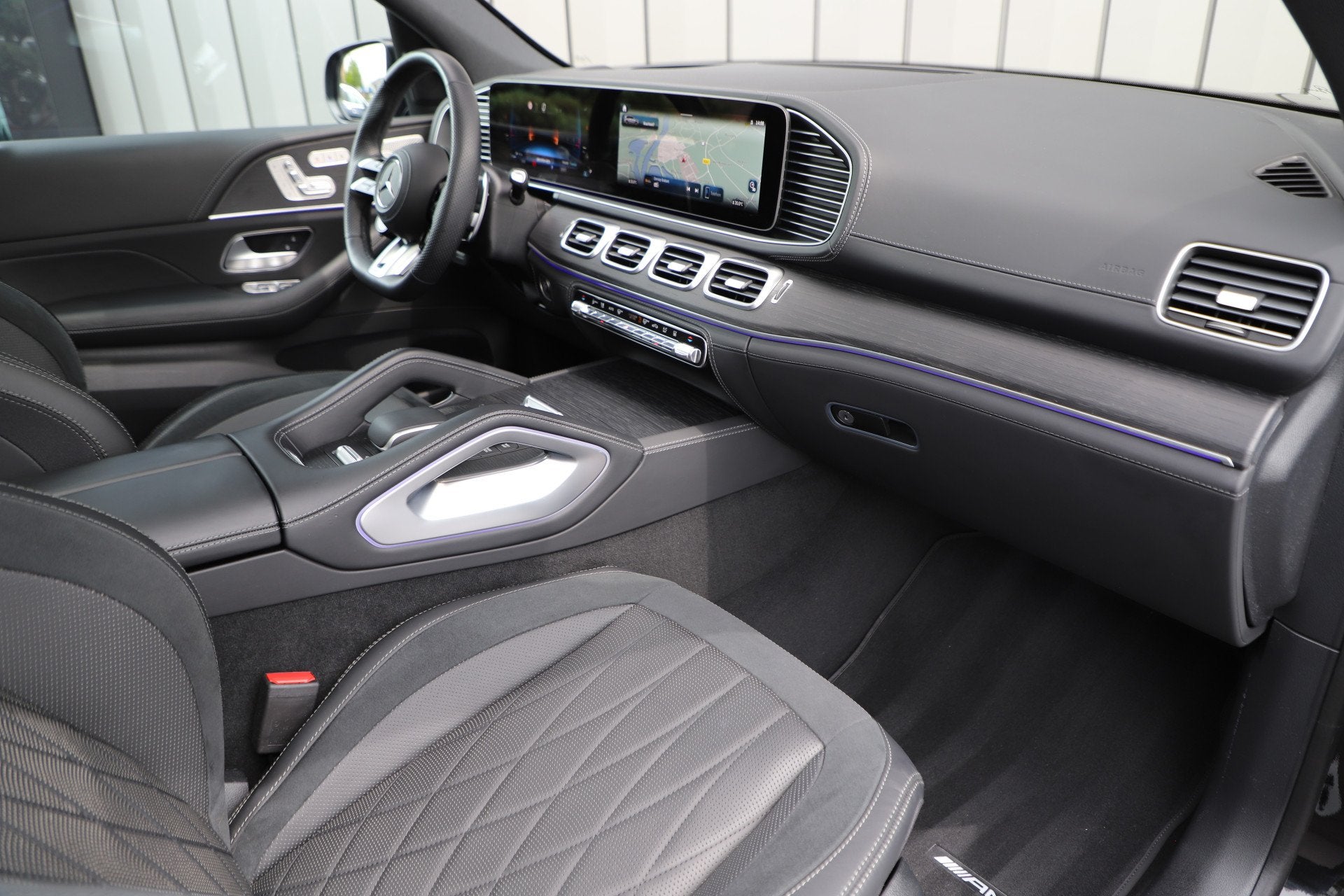 Mercedes-Benz GLS AMG 63 4MATIC+ | 612PK | Facelift | Massag, Auto's, Mercedes-Benz, Met garantie (alle), 7 stoelen, Zwart, Leder