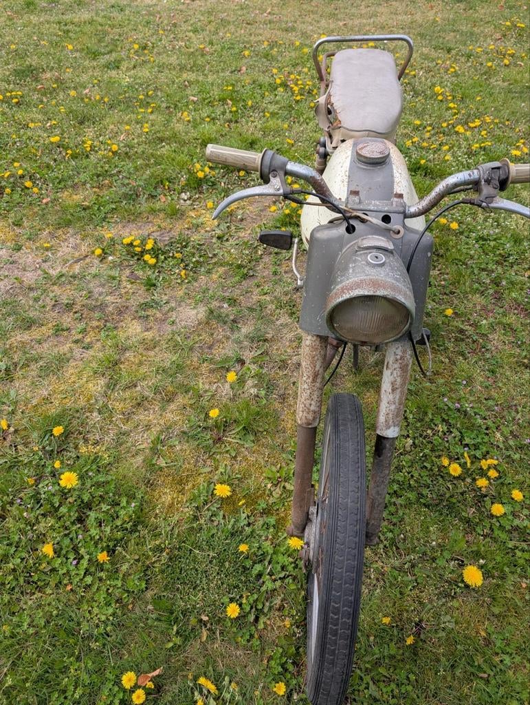 Zundapp 515 1967  met nederlands kenteken, Fietsen en Brommers, Brommers | Oldtimers, Ophalen of Verzenden, Overige merken