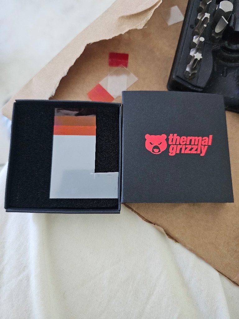Thermal Grizzly koeling pad, Computers en Software, Computerkoelers, Ophalen of Verzenden, Zo goed als nieuw, Koelpasta