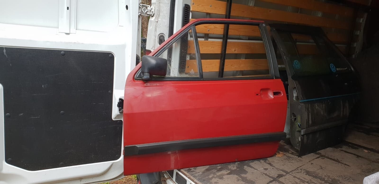 VW POLO PORTIER LINKS BJ 1993, Gebruikt, -, Deur, -