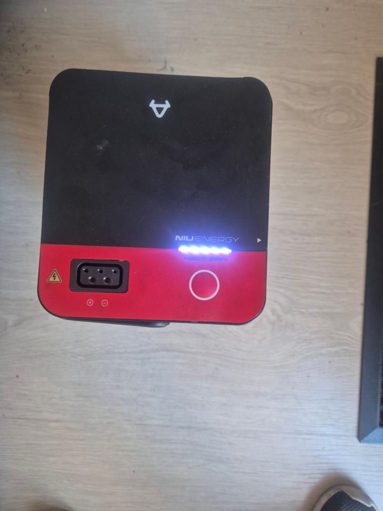 Niu batterij 48V 31A defect met werkende BMS, Ophalen of Verzenden, Elektrisch