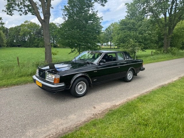 Volvo 262 Coupe 2.8 V6 Automatic met Overdrive, Auto's, Achterwielaandrijving, Zwart, Bedrijf, Volvo