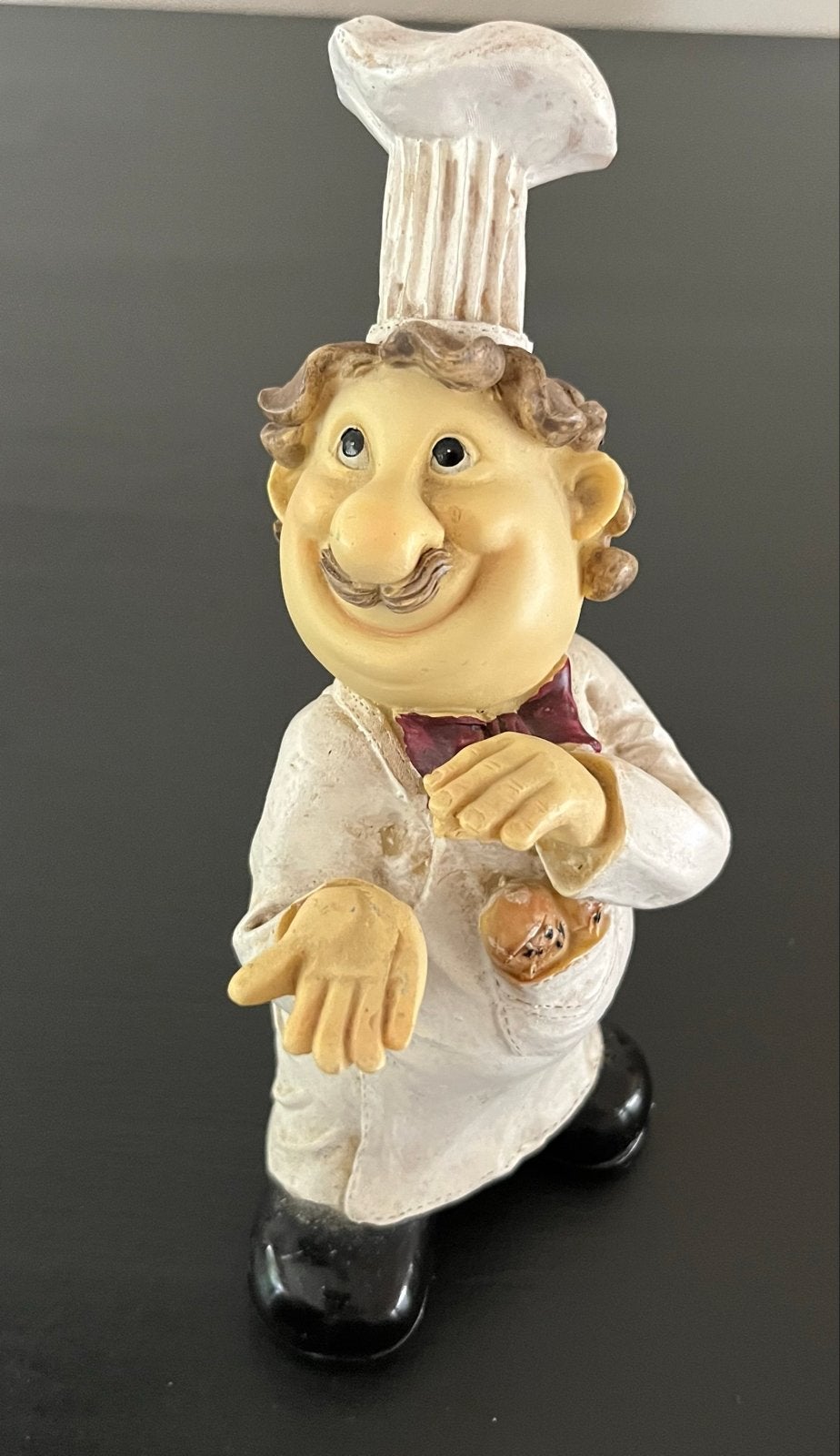 Leuke kok beeldje met koekje - decoratie, Ophalen of Verzenden, Gebruikt, Mens