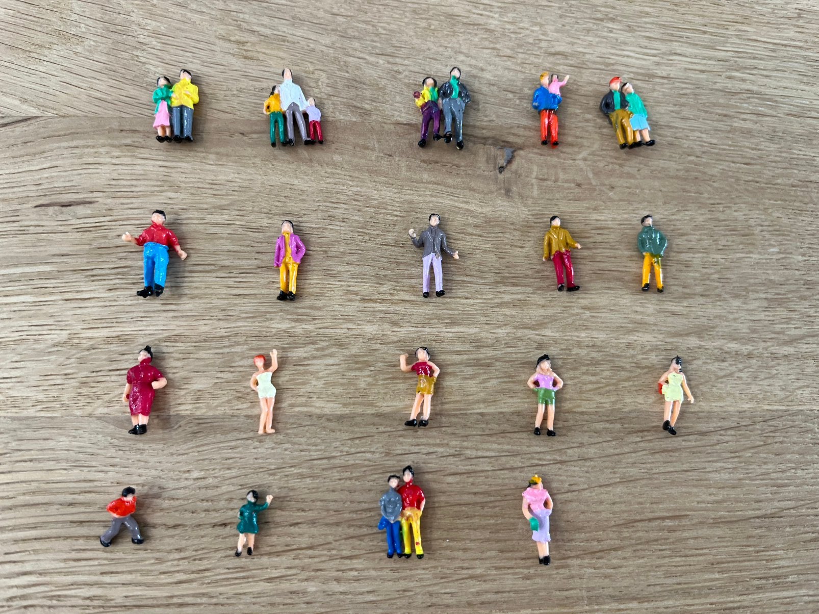 H0 Staande Figuren / Poppetjes Set 3 ( 1:87 ), Hobby en Vrije tijd, Modeltreinen | H0, Ophalen of Verzenden, Nieuw, Overige typen