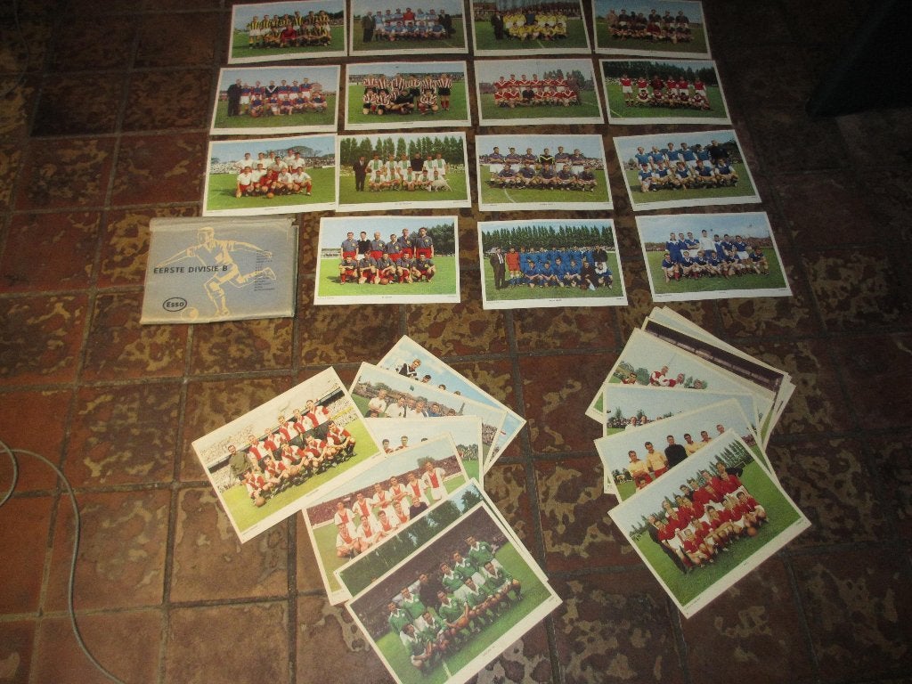 Esso 1e divisie b elftal platen eredivisie en 1e divisie a, Ophalen of Verzenden, Gebruikt, Overige binnenlandse clubs, Poster, Plaatje of Sticker