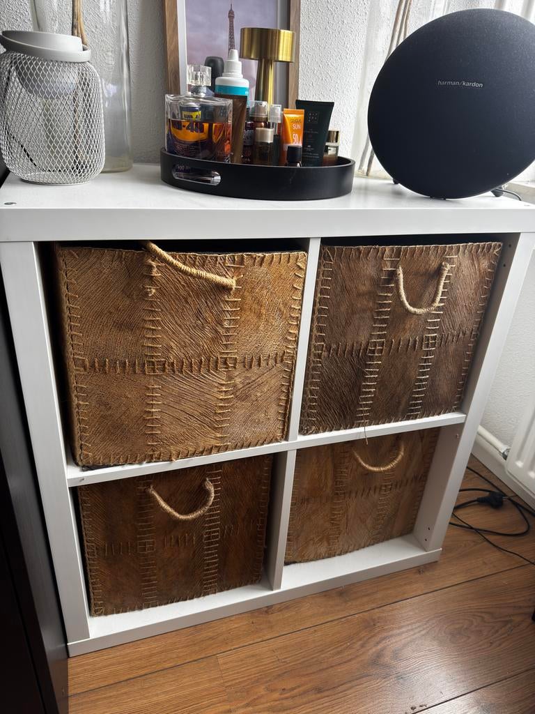 Witte IKEA Kallax kast met 4 opbergbakken, Ophalen, Gebruikt