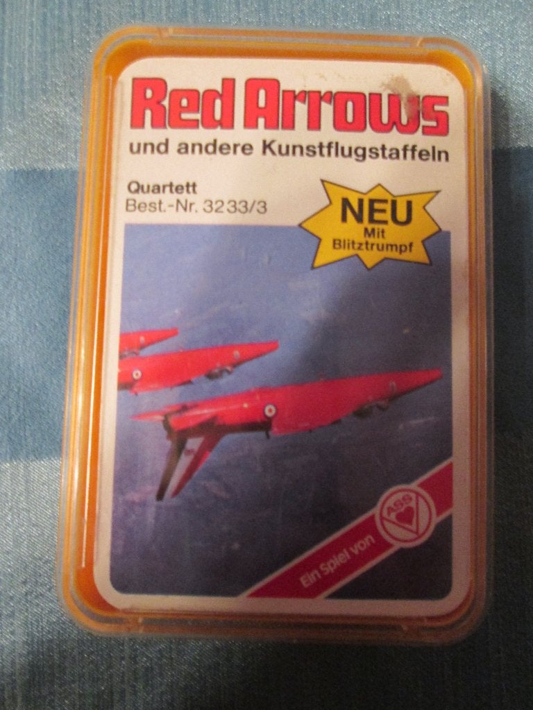 kwartet vliegtuigen Red Arrows, vintage ASS 3233/3 NIEUW, Ophalen of Verzenden, Nieuw, Kwartet(ten)