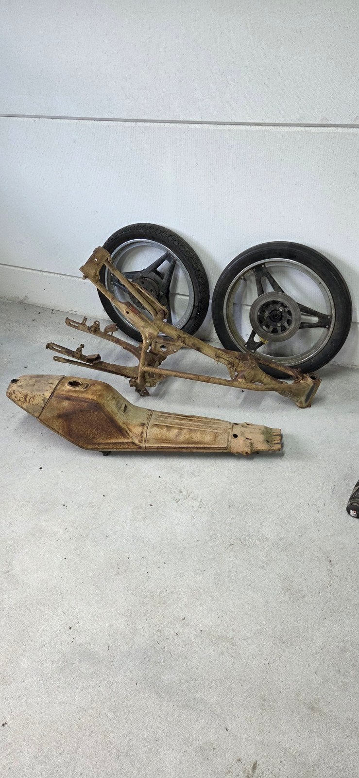 Honda mb8 frame inclusief brug,wielen en tank, Ophalen, Gebruikt, Frame, Honda mt mtx mb mtx mb mbx nsr ns1