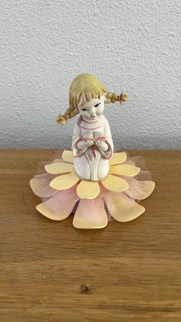 Vintage Communiekantje op een bloem (voor op taart?), Ophalen of Verzenden, Gebruikt