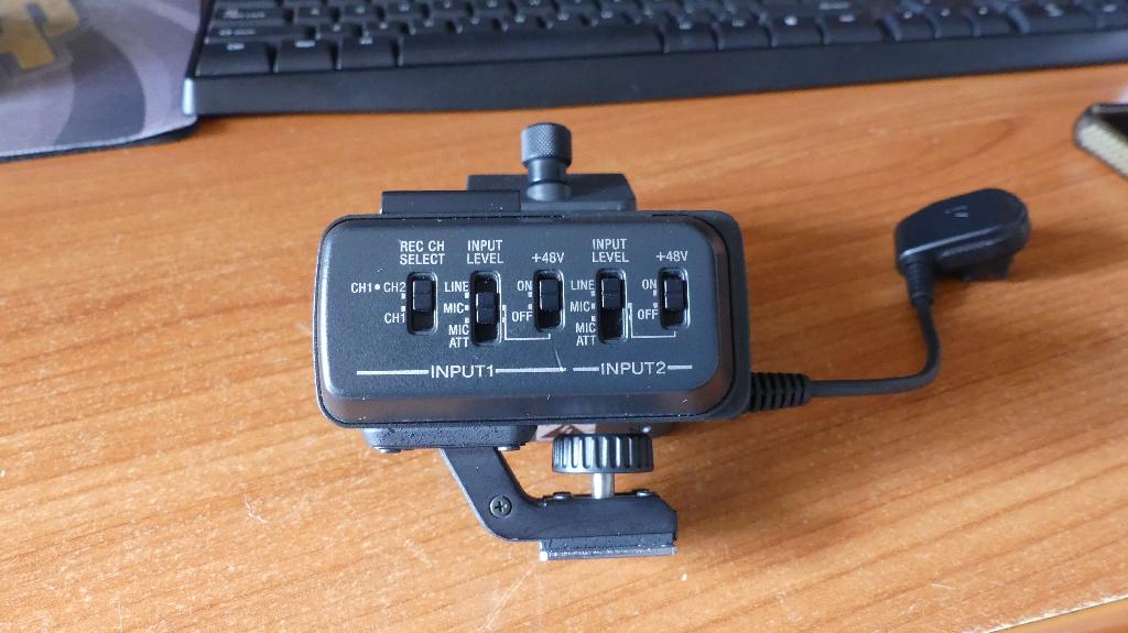 XLR-H1 XLR microfoonhouder, Audio, Tv en Foto, Videocamera's Digitaal, 20x of meer, Overige soorten, Ophalen of Verzenden, Zo goed als nieuw