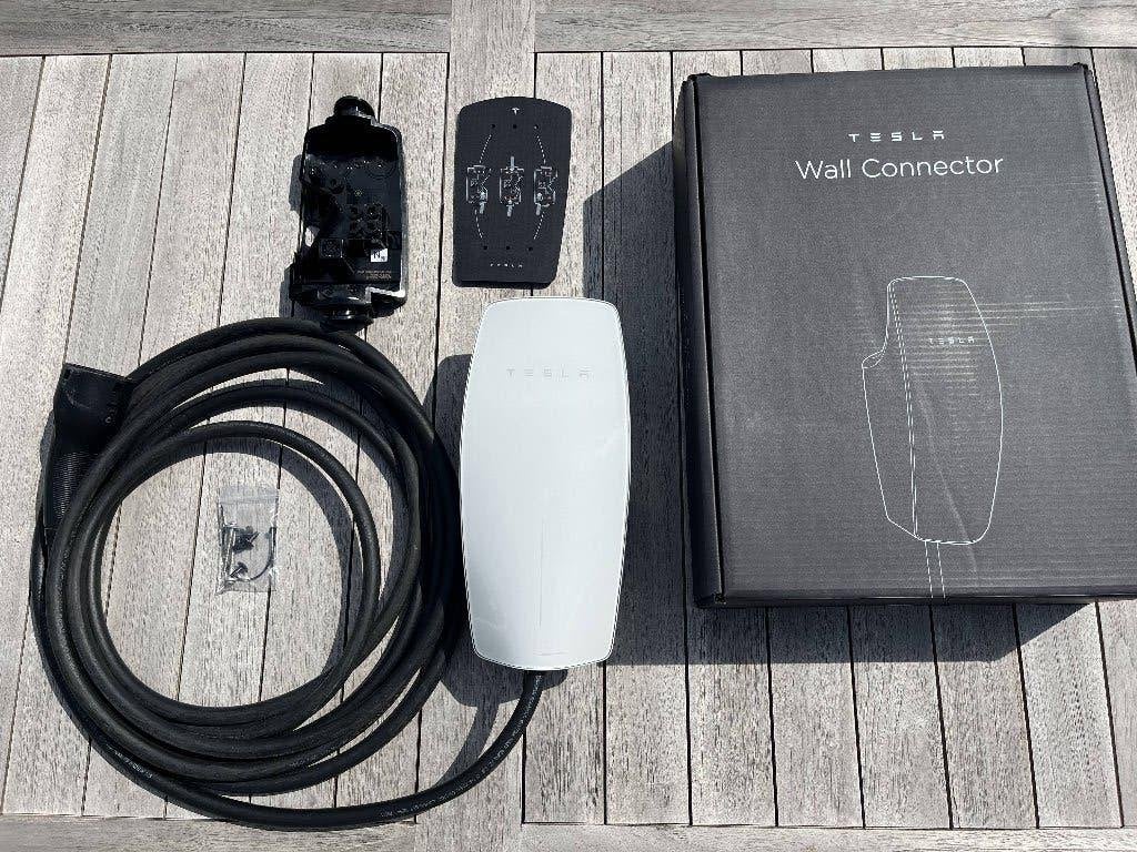 Tesla Wall Connector gen 3, Auto diversen, Laadpalen, Ophalen of Verzenden, Zo goed als nieuw, Laadpaal en Laadkabel