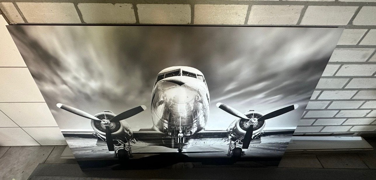 Groot Schilderij Vliegtuig 135x98 cm - Blikvanger Luchtvaart, Huis en Inrichting, 125 cm of meer, Ophalen of Verzenden, Zo goed als nieuw