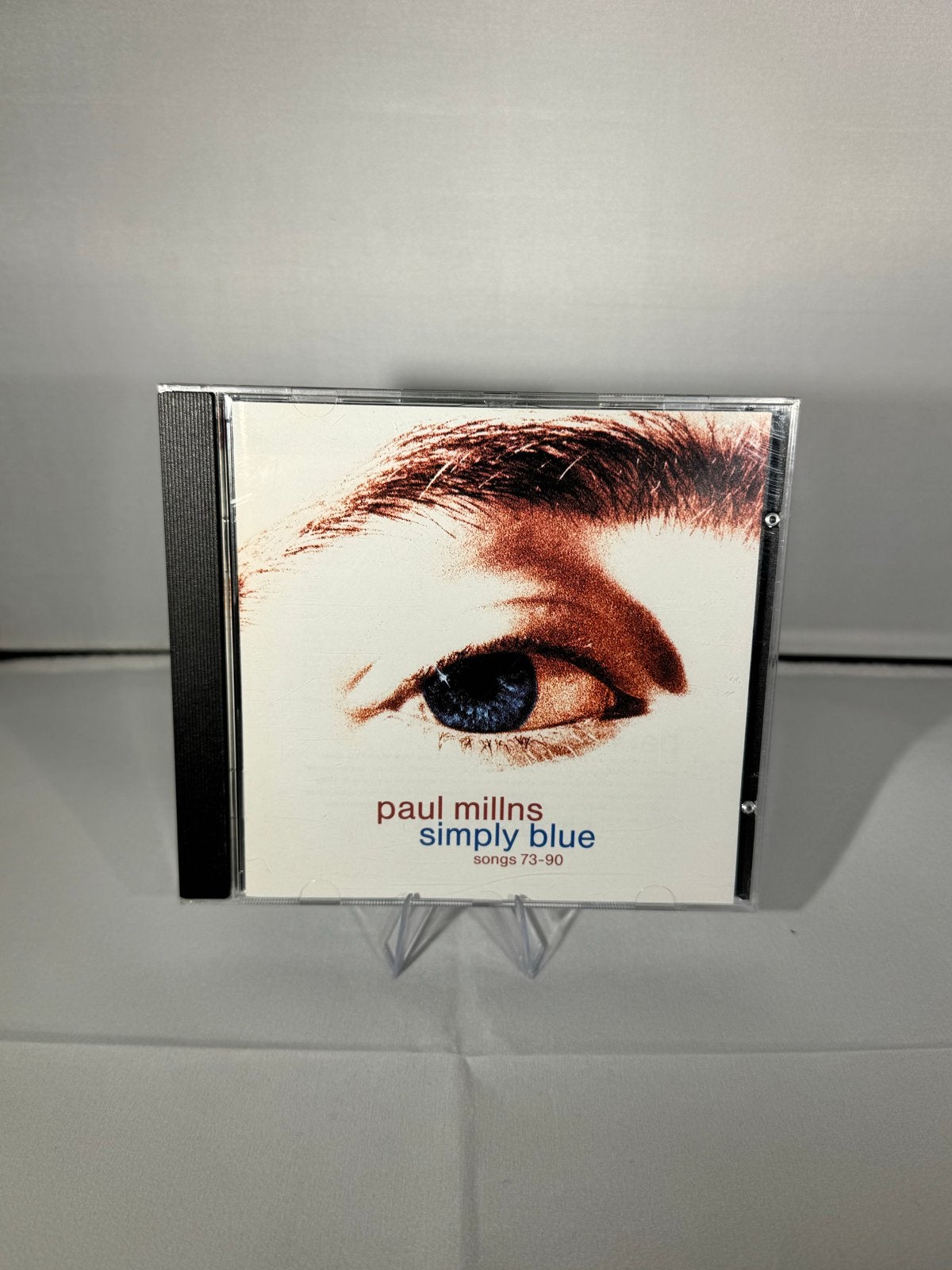 Paul Millns - Simply Blue (Songs 73-90) CD, Ophalen of Verzenden, Zo goed als nieuw, Inclusief boekje, Verzamelalbum