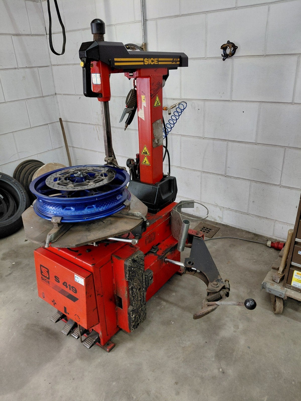 Sice S 419 Bandenapparaat - Krachtstroom, 12-24 inch, Auto-onderdelen, Banden en Velgen, Ophalen of Verzenden, Zomerbanden, Band(en)