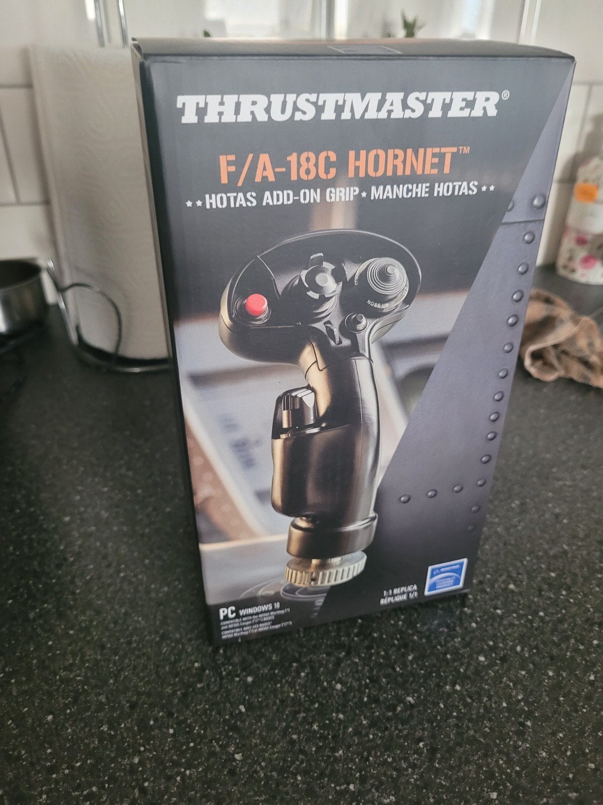 Thrustmaster F/A-18C Hornet HOTAS Add-On Grip, Ophalen of Verzenden, Zo goed als nieuw, Thrustmaster