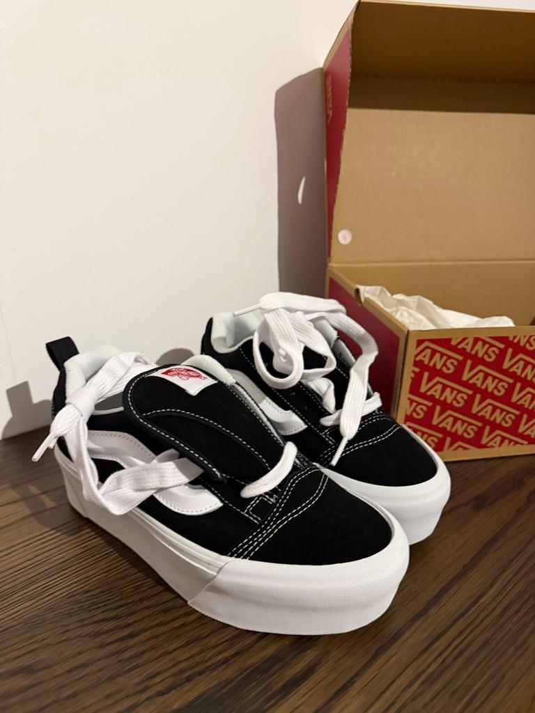 Vans Old Skool Platform Sneakers Zwart/Wit Maat 37, Verzenden, Zwart, Nieuw, Sneakers of Gympen