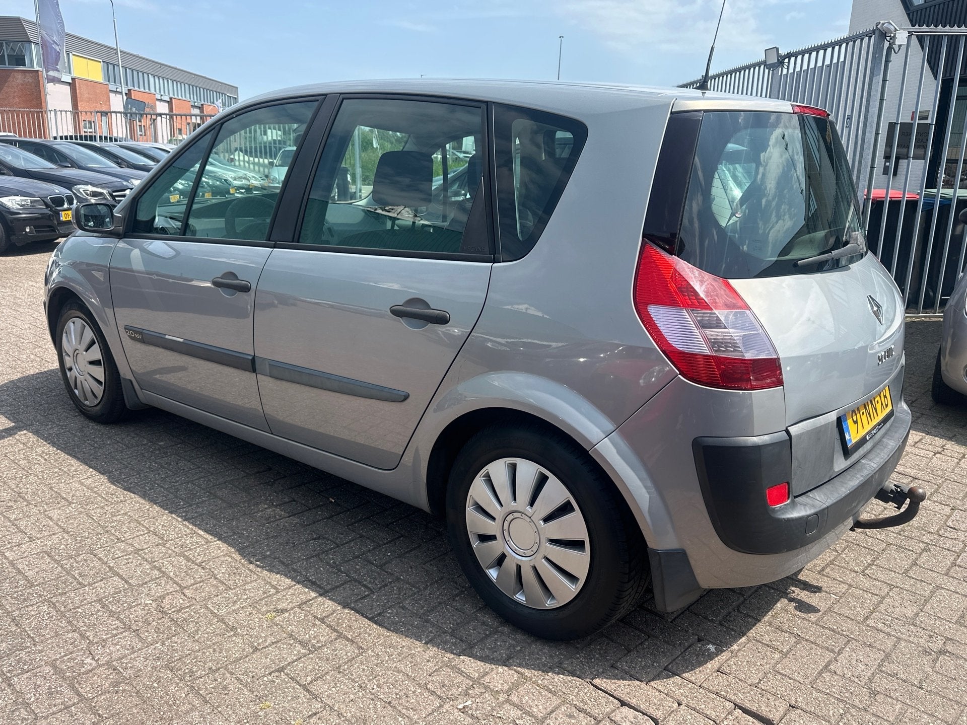 Renault Scénic Gereserveerd!, Auto's, 1998 cc, Gebruikt, 4 cilinders, Beige