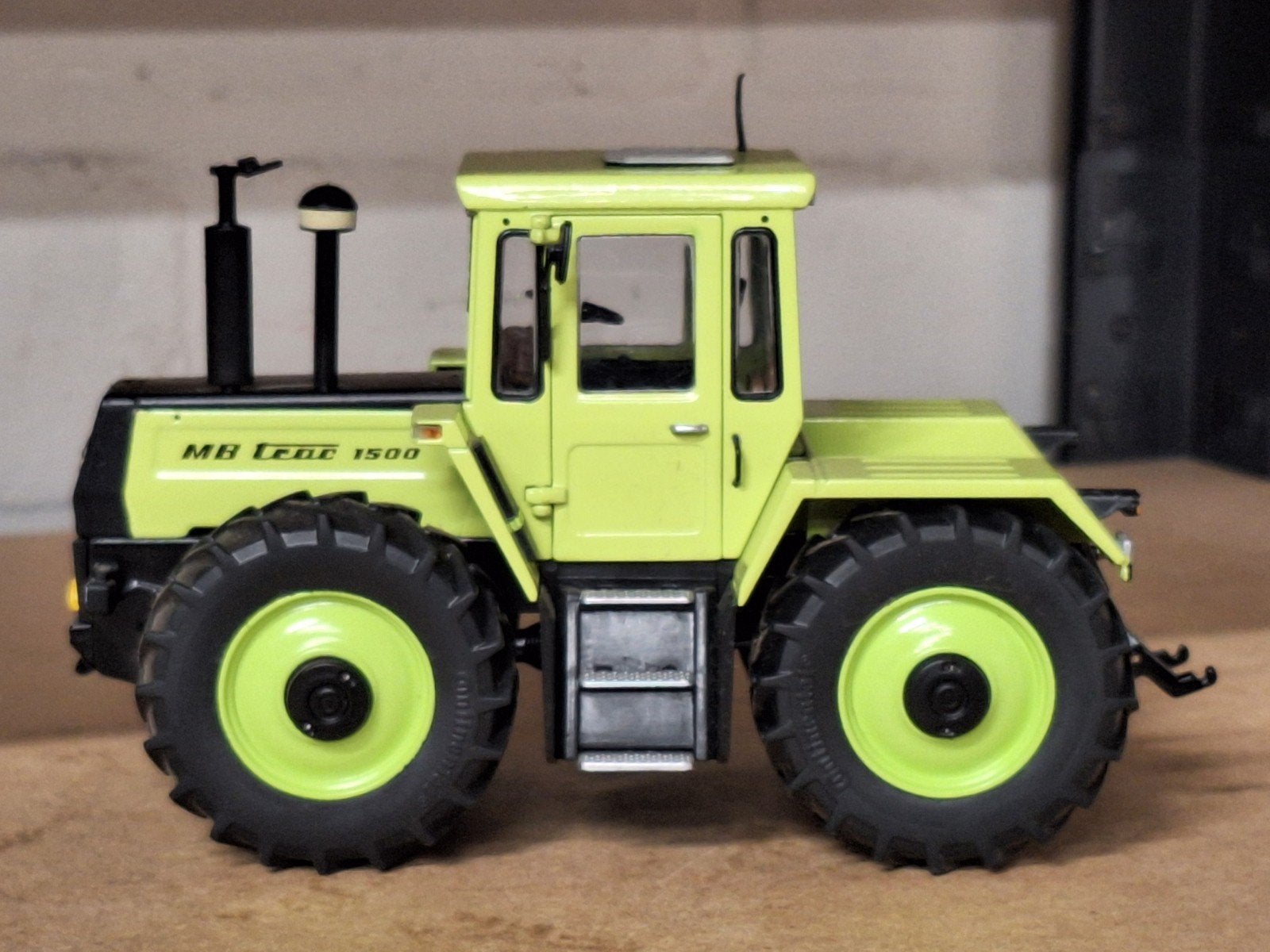 MB Trac 1500 Knicknase, Tractor of Landbouw, Ophalen of Verzenden, Zo goed als nieuw, Weise Toys