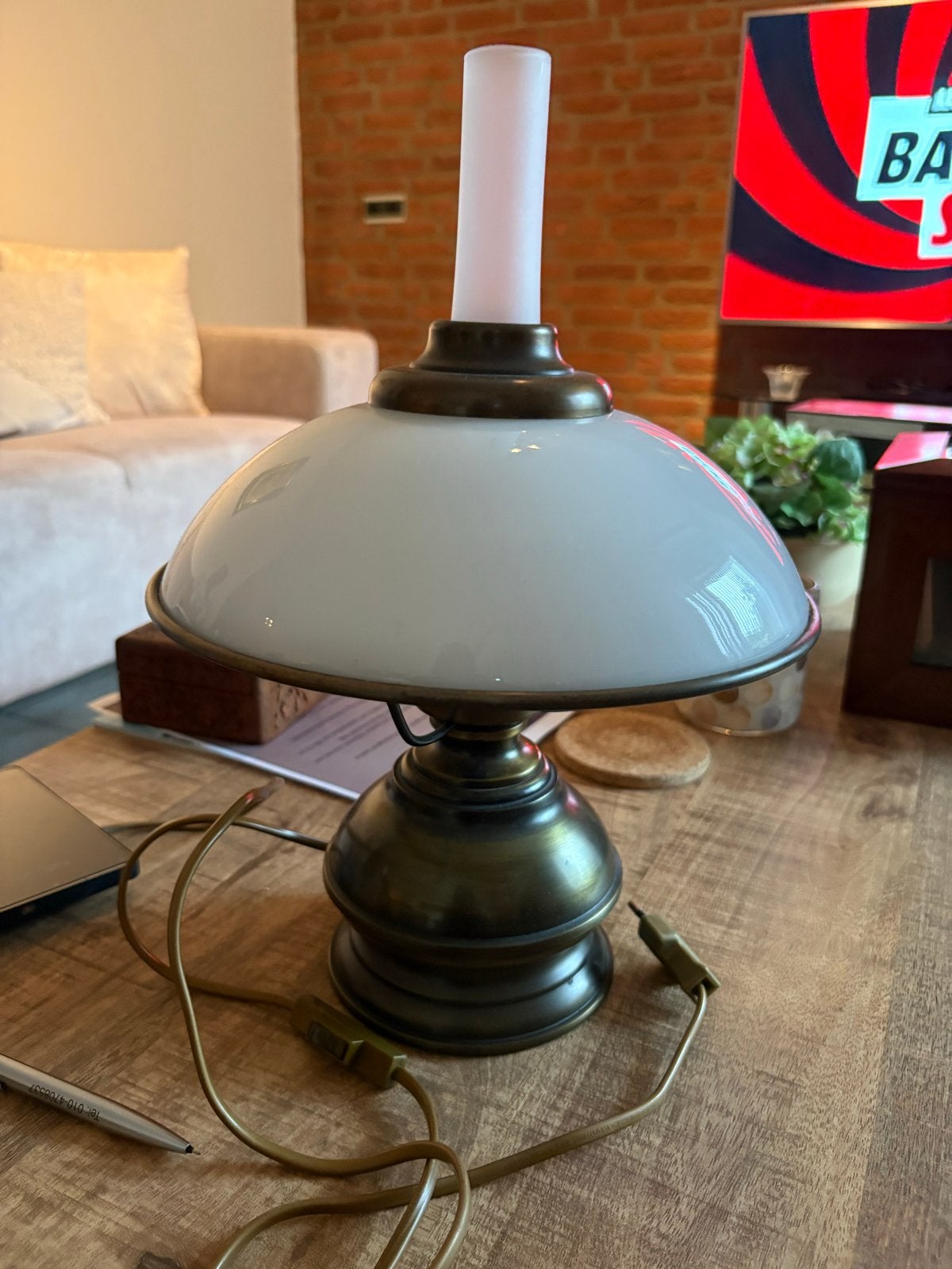 Vintage Tafellamp met Melkglas Kap, Ophalen