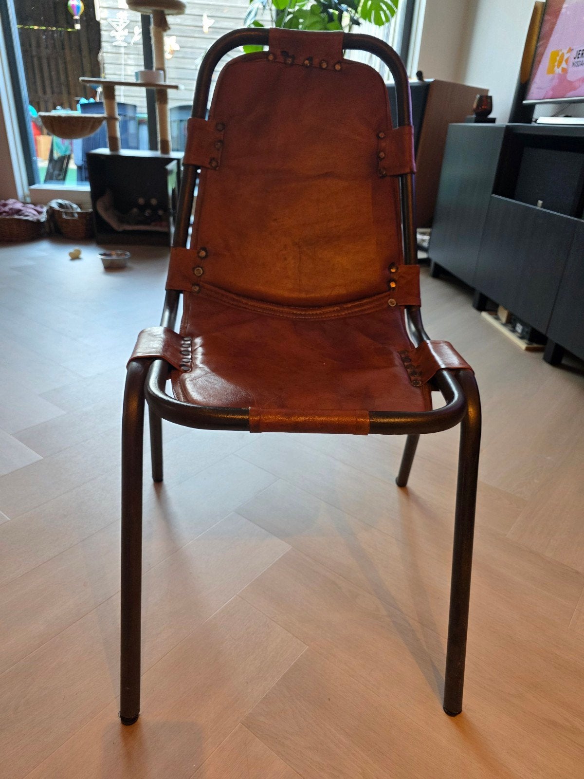 Charlotte Perriand Lès Arcs stoelen, Huis en Inrichting, Ophalen, Gebruikt, Bruin, Leer