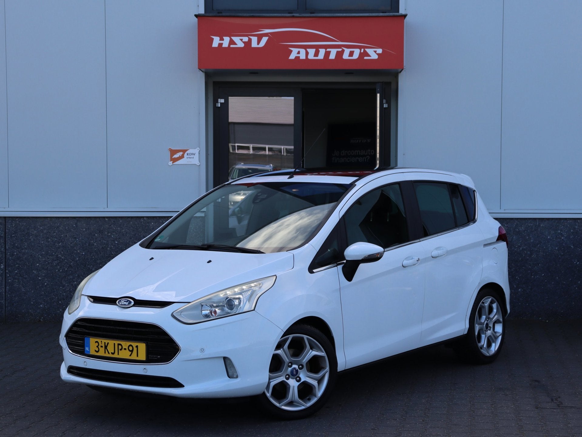 Ford B-Max 1.0 EcoBoost Titanium navi 1/2 leer panodak org N, Auto's, Voorwielaandrijving, Euro 5, 125 pk, Gebruikt
