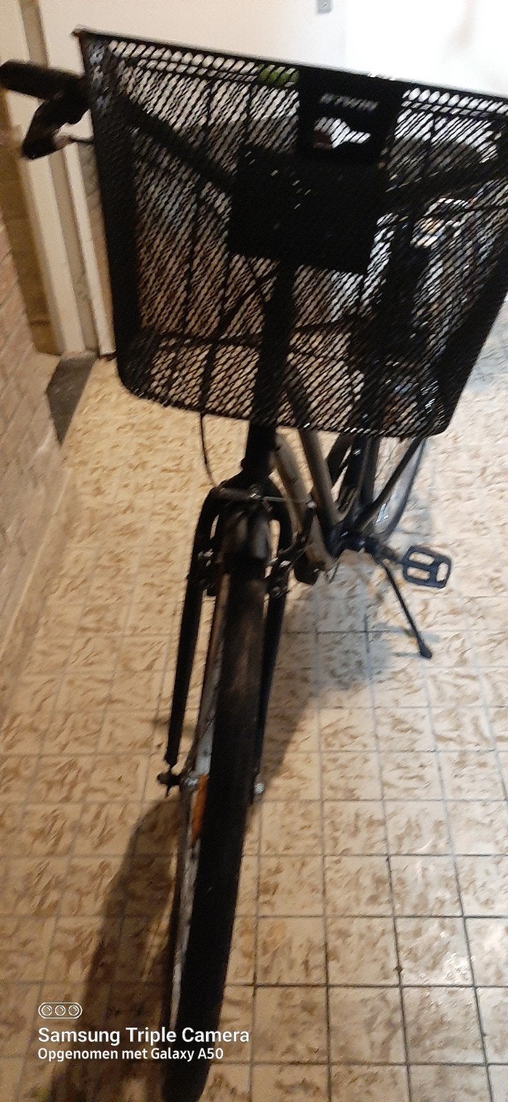 Btwin stadsfiets met mand en bagagedrager, Gebruikt, Velgrem, Versnellingen, 50 tot 53 cm