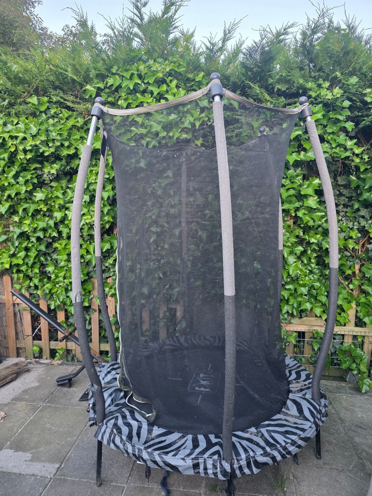 Trampoline, Ophalen, Gebruikt