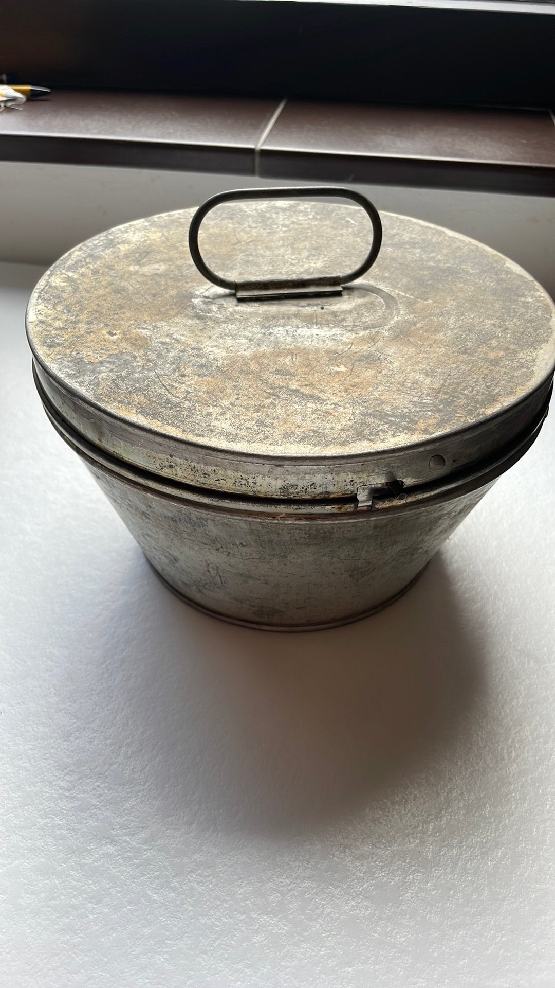 Antieke Groningse poffertpan, Ophalen
