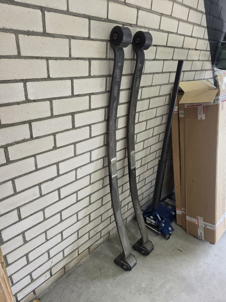 Bladveren voor Mercedes Sprinter A 907 320 90 01/002, Ophalen, Nieuw