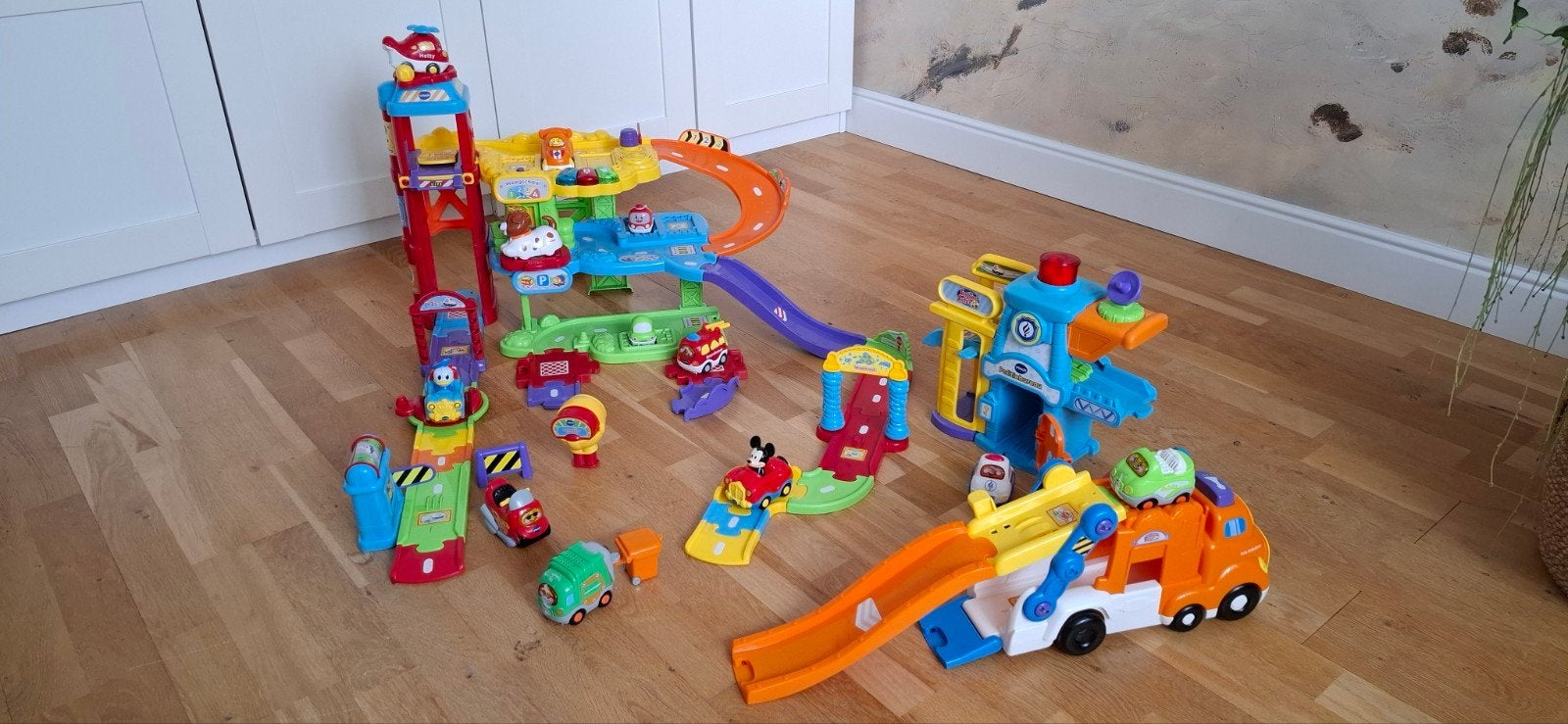 Grote VTech Toet Toet Auto's en Mickey Mouse set, Ophalen of Verzenden, Gebruikt