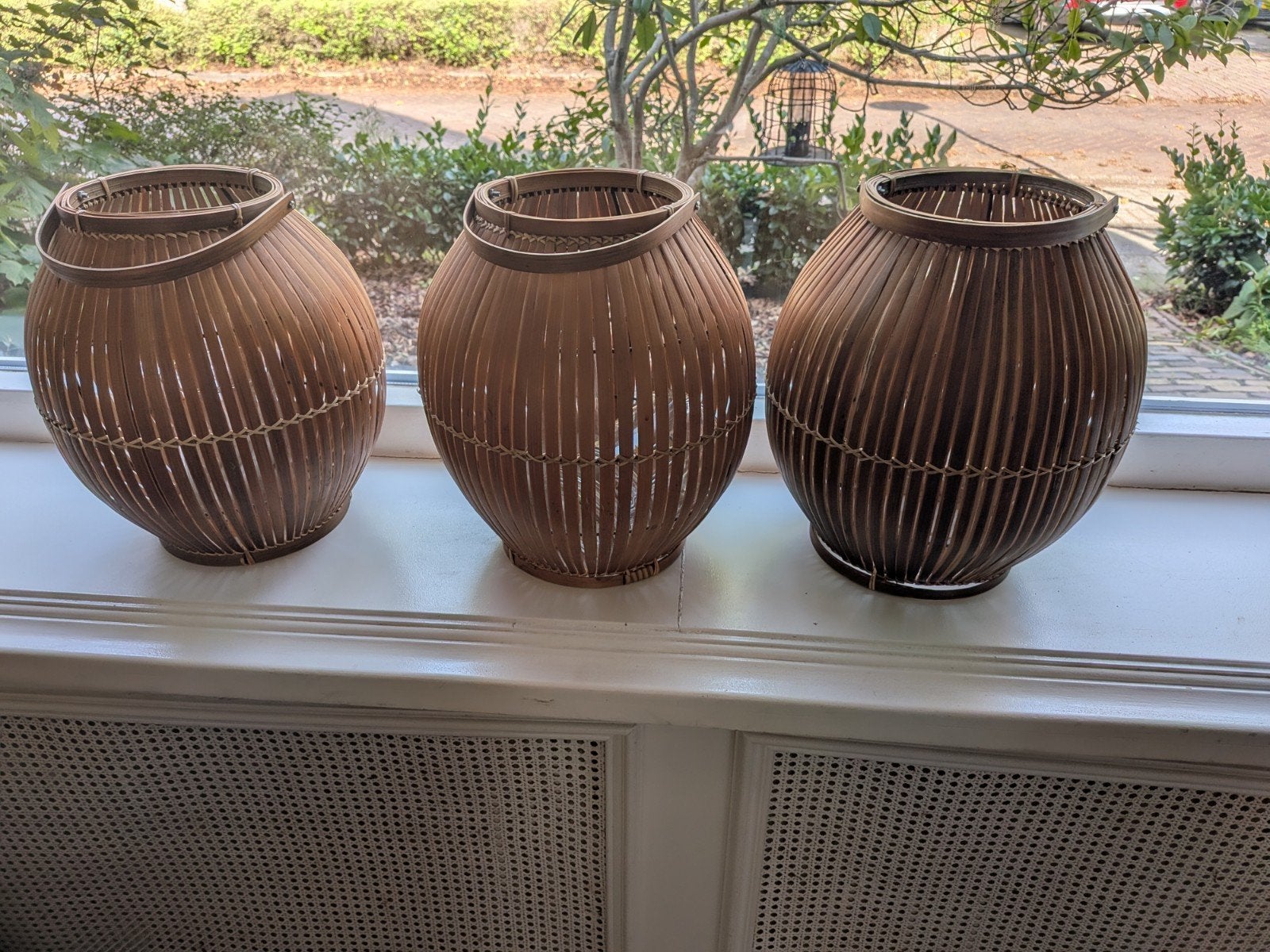 3 grote houten lampionnen 32cm x 30cm sfeerverhoging in tuin, Ophalen, Zo goed als nieuw