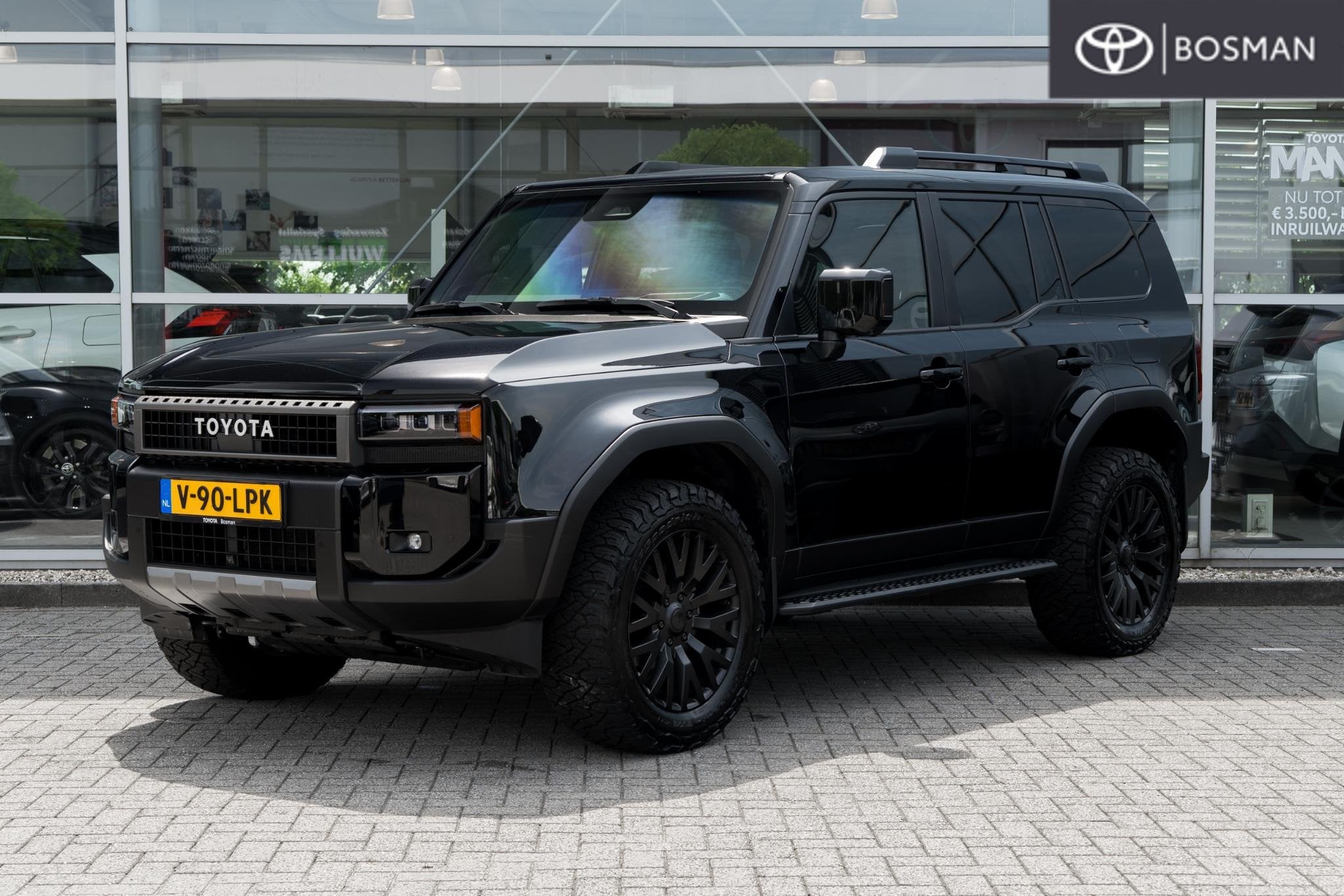 Toyota Land Cruiser 2.8 D-4D Blind Van Navigator, Auto's, Toyota, Bedrijf, Te koop, Landcruiser, 360° camera, 4x4, ABS, Achteruitrijcamera