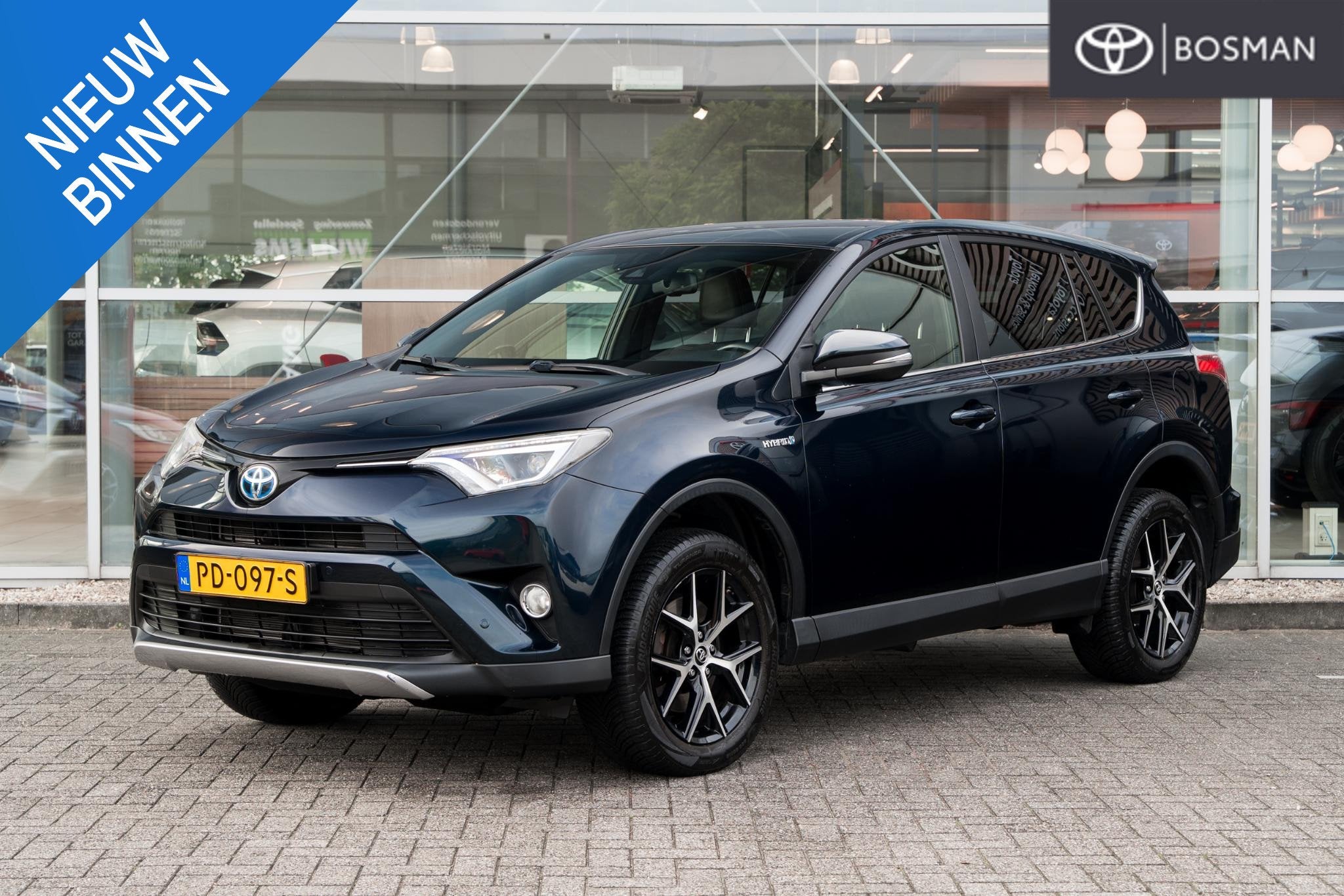 Toyota RAV4 2.5 Hybrid Style, Auto's, Gebruikt, Euro 6, Zwart, Origineel Nederlands