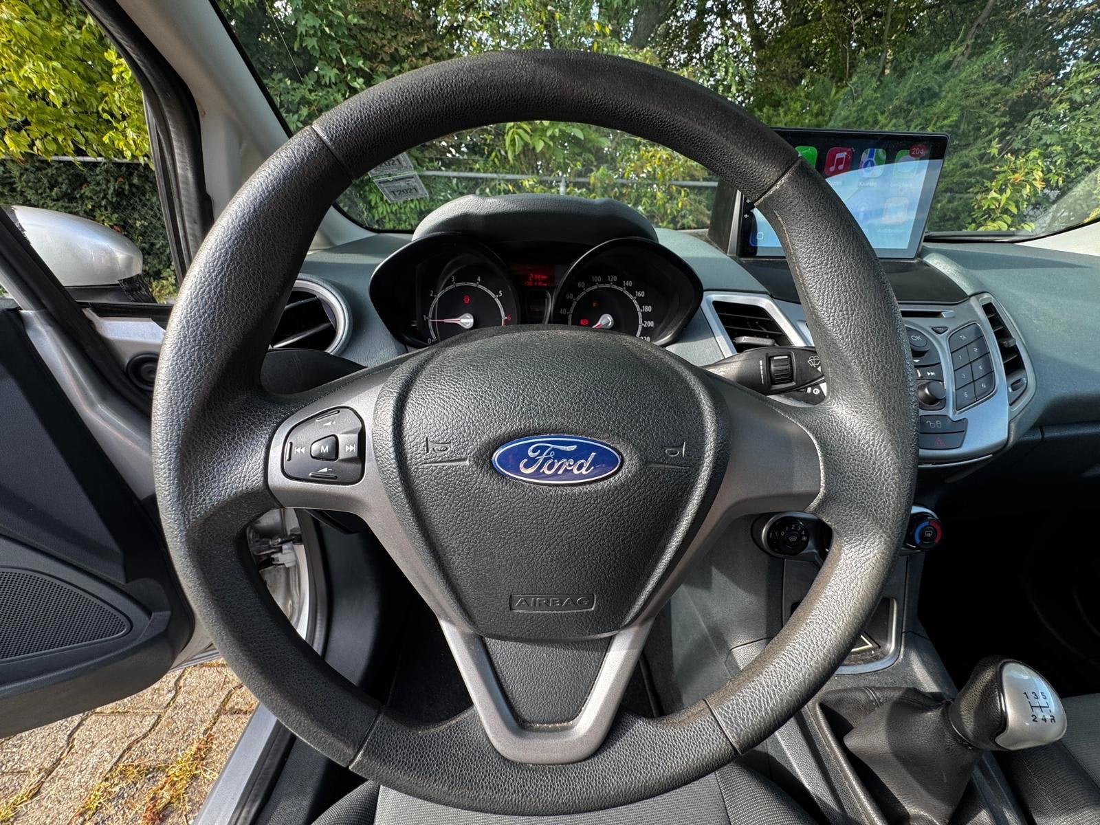 Foto 10 van Ford Fiesta 1.25 Trend 5-deurs - CarPlay/Airco