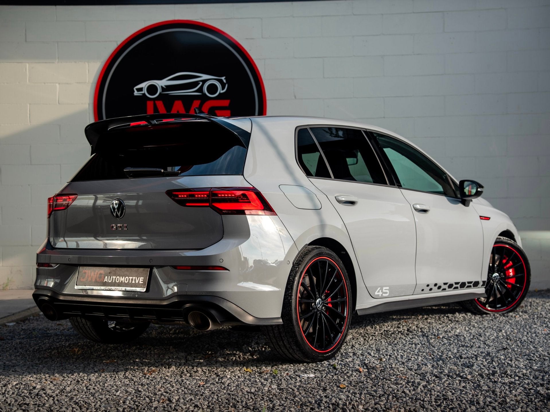 Volkswagen Golf 2.0 TSI GTI Clubsport 45 Jahre Akra/H&K/IQ-L, Auto's, Dealer onderhouden, Gebruikt, Zwart, 4 cilinders