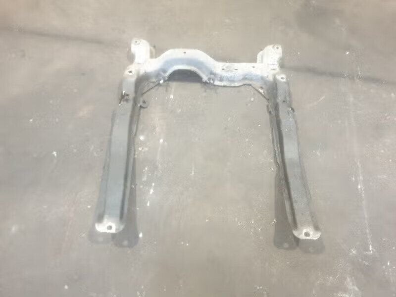 SUBFRAME VOOR Saab 900 II (YS3D) (01-1993/02-1998), Saab-de-info@saabgroup.com, Gebruikt, Ophalen of Verzenden, Saab Deutschland GmbH